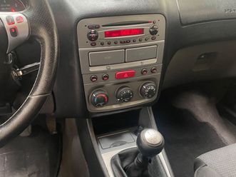 147 2ª serie 147 1.9 jtd (120) 5 porte distinctive