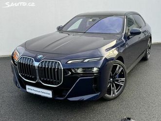 bmw i7 xdrive60 sedan