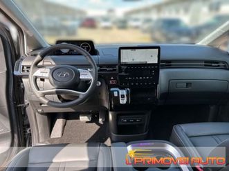 staria 2.2 at 2wd 7 posti signature