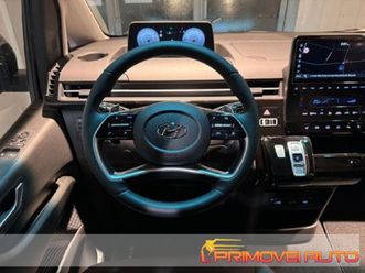 staria 2.2 mt 2wd 9 posti trend