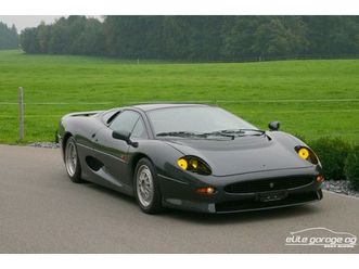 xj 220