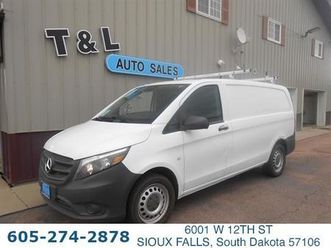 used 2017 mercedes-benz metris base