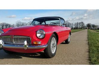 1968 mgc roadster'68 lhd a vendre