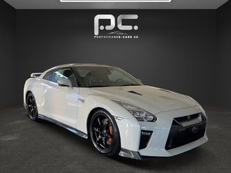 gt-r 3.8 v6 biturbo nismo - track edition
