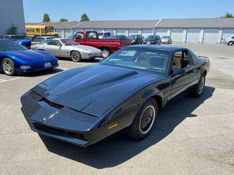 pontiac firebird transam v8 5.0l