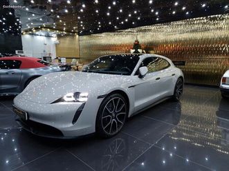 porsche taycan sport turismo dezembro/22