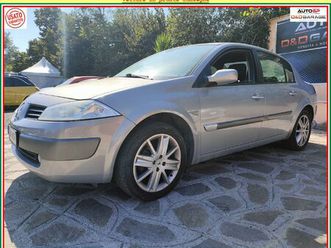 renault megane mégane 1.5 dci/100cv 4 porte confort authentique