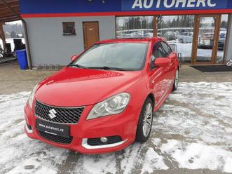 suzuki kizashi 2.4 i 4x4 čr