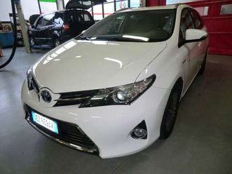 auris touring sport 1.8 hybrid active eco