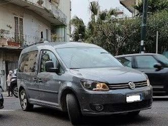 volkswagen caddy 3ªs. tour. 2ª - 2015