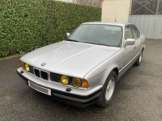bmw serie 5 e34 535i 211ch