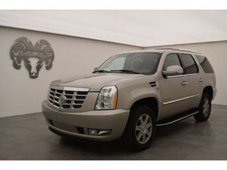 escalade 6.2 sport luxury