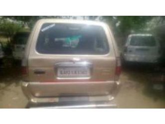 chevrolet tavera neo ls b3 10 str bs iii 2010