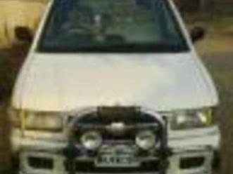 chevrolet tavera neo ls b3 7 str bs iii 2011