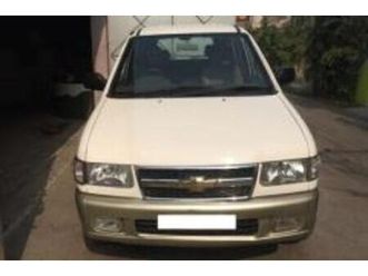 chevrolet tavera neo lt l 7 str bs iii 2010