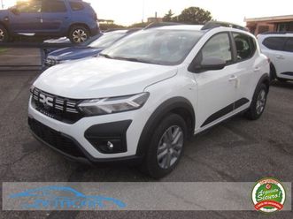 sandero 3ª serie gpl stepway expression 1.0 tce 100 cv my23