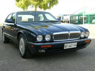 xj6/xj12 (1968-86) daimler 4.0 automatic