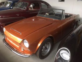 datsun 1600 fairlady restored