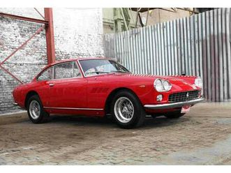 ferrari 330 gt 2+2 serie 1 - 1964