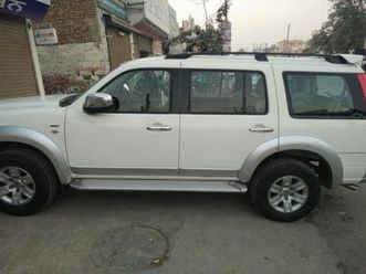 ford endeavour xlt tdci 4x2 2009