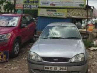 ford ikon 1.3 flair 2004