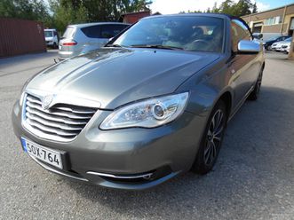 flavia cabriolet 2.4 vvti automatic **todella vähän ajettu** autoac cruise navi 1-om. nahkasisusta upea löytö!