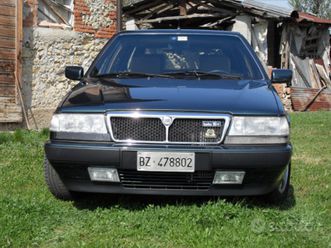 lancia thema sw turbo 16v