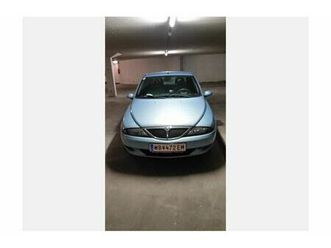 lancia y 1,2 elefantino blu in gutenstein