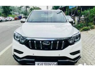 mahindra alturas g4 4wd at 2019