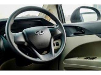 mahindra marazzo m2 8 str 2018