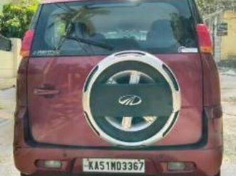 mahindra quanto c8 2012