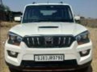 mahindra scorpio s10 2019