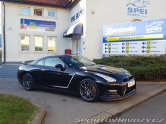 nissan gt-r black edition 2014