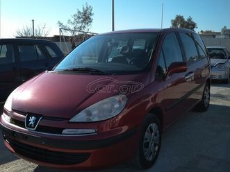 peugeot 807 2010