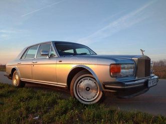 rolls royce silver spirit