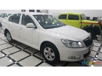 skoda laura active 1.8 tdi 2011