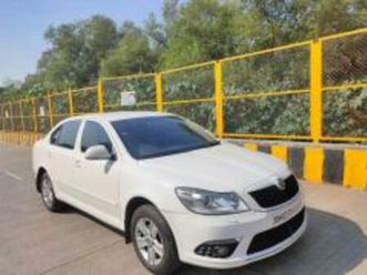 skoda laura active 1.8 tsi 2012