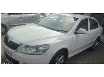 skoda laura ambiente 1.9 tdi 2012