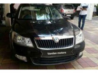 skoda laura ambiente 1.9 tdi mt 2010