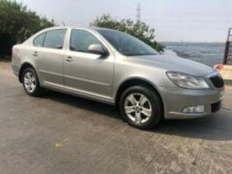 skoda laura ambiente 2.0 tdi cr at 2013