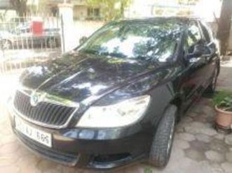 skoda laura ambition 2.0 tdi cr at 2011