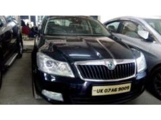 skoda laura l&k 2.0 tdi at 2010