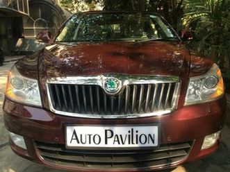 skoda laura l&k 2.0 tdi at 2013