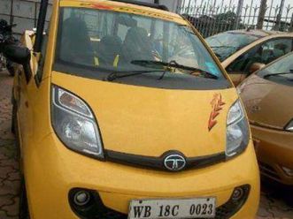 tata nano emax lx 2010