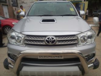 toyota fortuner 3.0 limited edition 2012