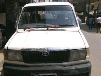 toyota qualis gs c8 2000