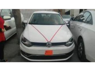 volkswagen ameo highline 1.2l (p) 2016