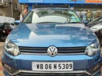 volkswagen ameo highline 1.2l (p) 2017