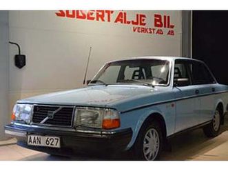 volvo 244 2.3 gl 112hk mycket fint skick !