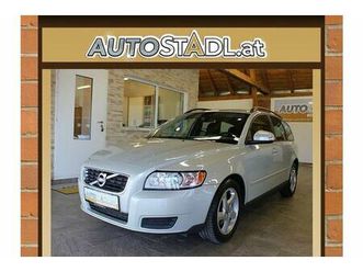 volvo v50 d2 business edition/navi/pdc/alu/schiebedach/ in weißkirchen in steiermark